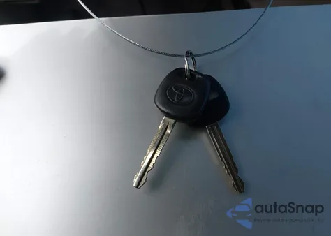 2008 Toyota Corolla Ce z USA, uszkodzony, nr VIN 1NXBR32E98Z976903